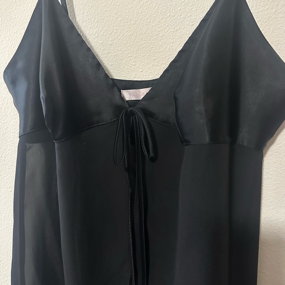 Y2K vintage Victoria’s Secret satin tie front babydoll top black 1999 size small - Picture 8 of 8